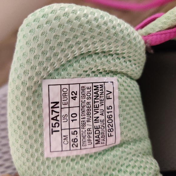 Gray and Pink ASIC size 10 - Picture 5 of 7